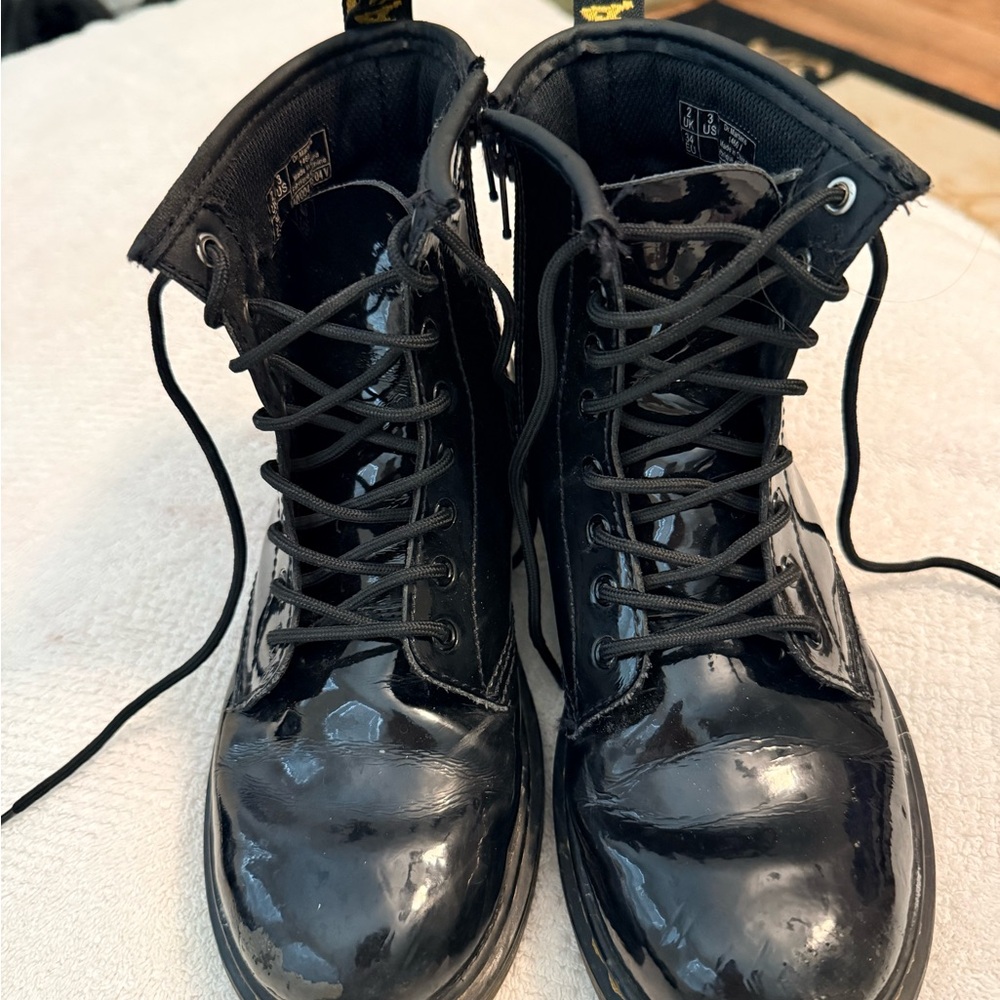 Dr. Martens Kids Shiny Black Boots size 3